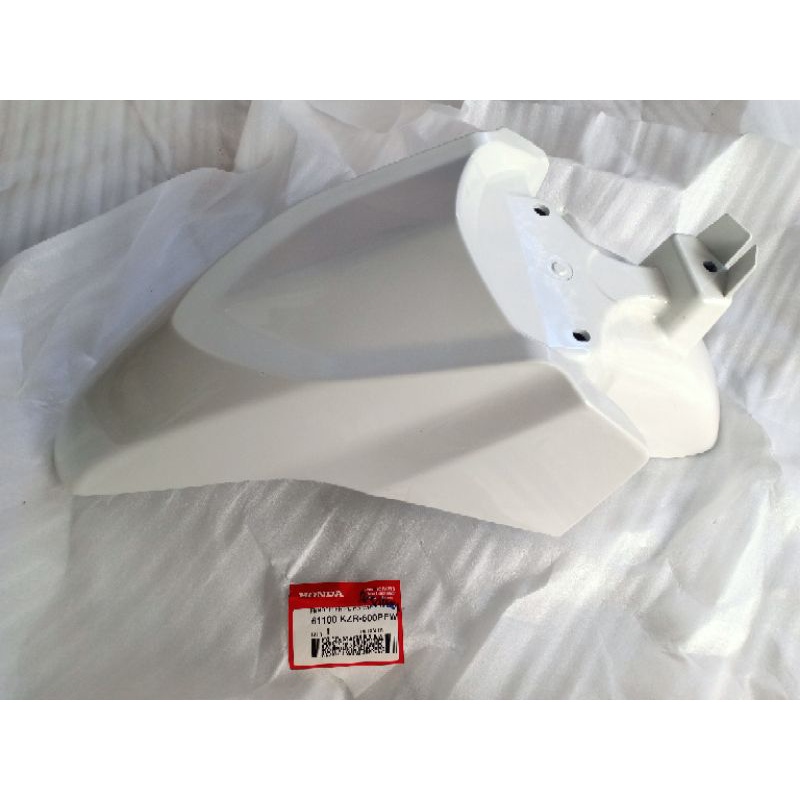 fender / spakbor depan Vario 125 old putih  61100-KZR-600PFW