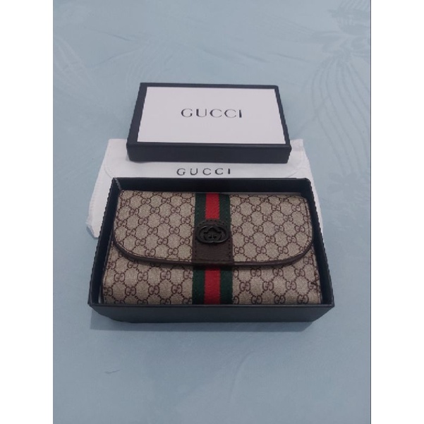 Dompet Gucci Lipat Wanita
