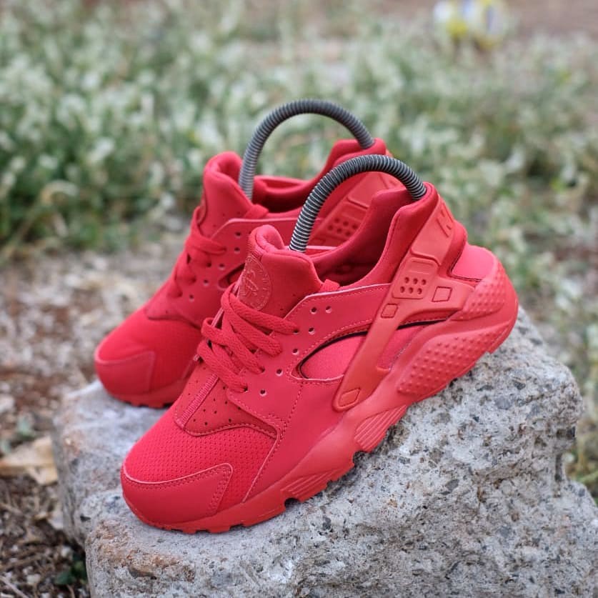 Nike Huarache Full Red