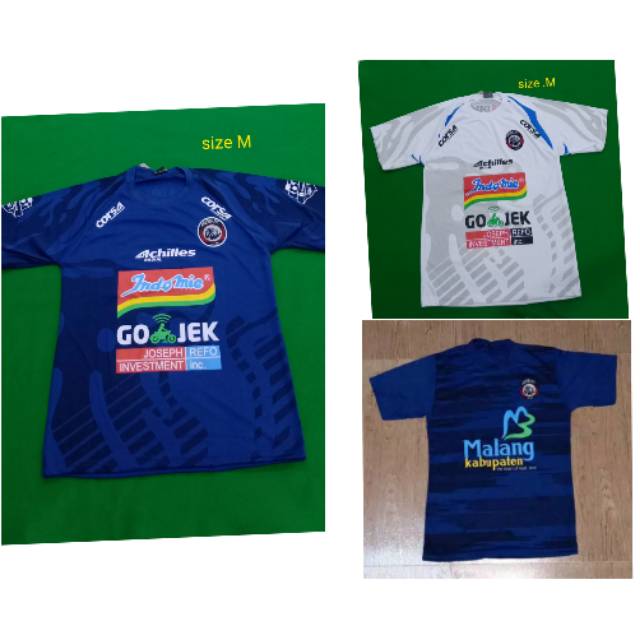 ATASAN.Jersey Bola Arema Malang size M