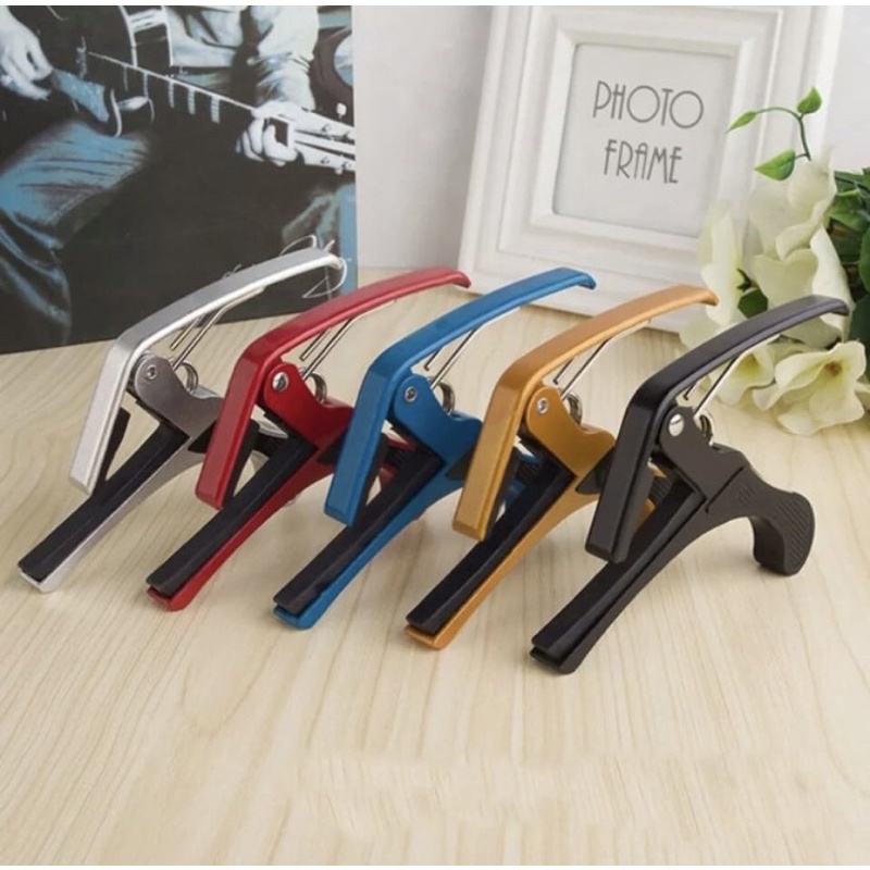 CAPO GITAR BESI KAPO GITAR BESI PENJEPIT GITAR BESI AKSESORIS GITAR AKSESORIS GITAR AKUSTIK AKSESORIS GITAR KLASIK JEPITAN GITAR BAHAN BESI ALUMINIUM ALLOY BLACK