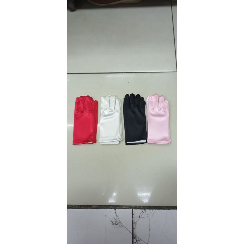MAM Sarung Tangan Satin Anak Pendek Polos