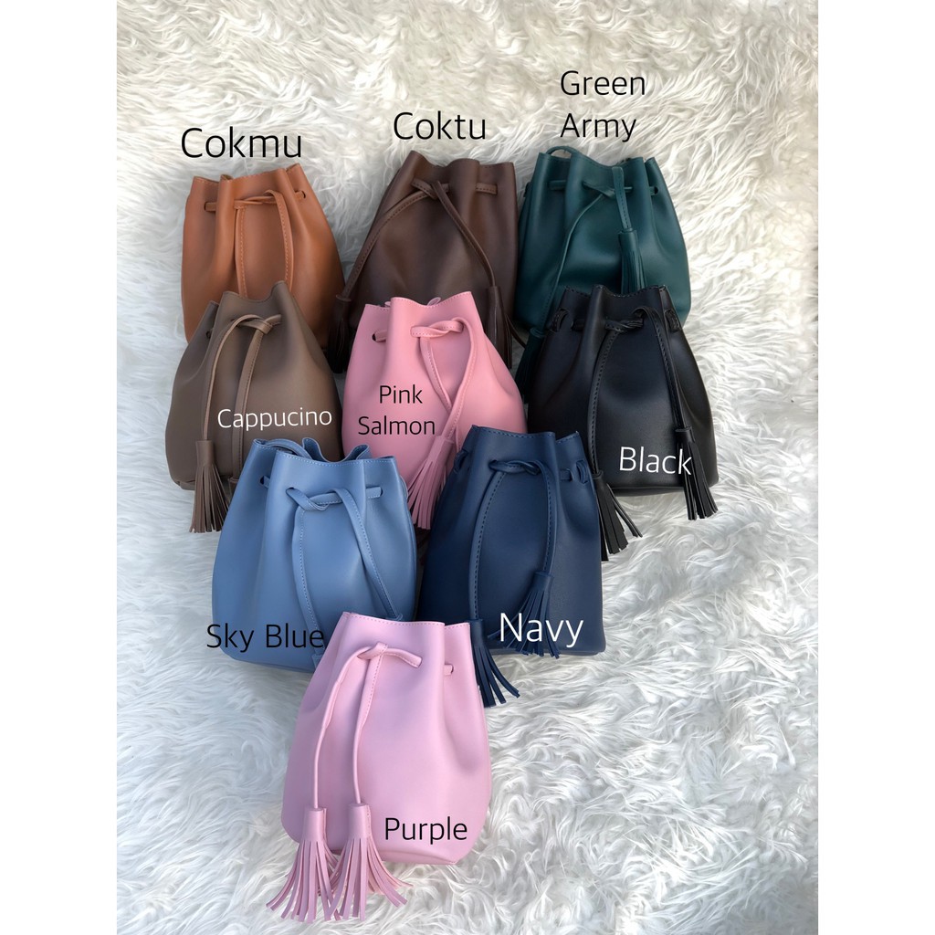 Ekslusive Tas Selempang Serut Minishow ( Bahan Import Miniso )