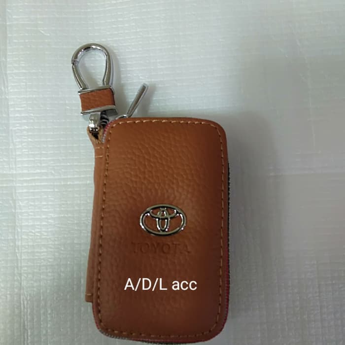 Dompet KULIT  Stnk plus gantungan REMOTE kunci logo toyota warna cream COKLAT MOCA