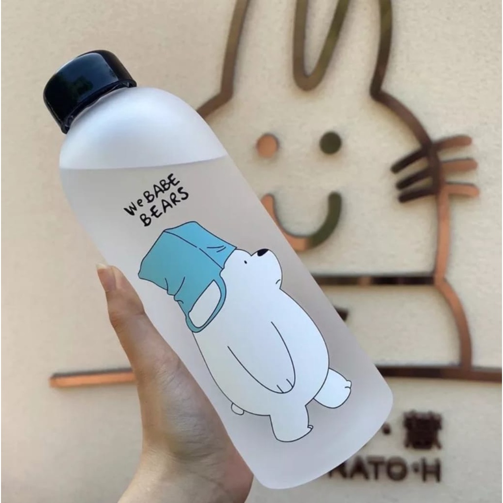 Botol Minum 1 Liter Viral Karakter Kartun We Babe Bears Bening Doff Anti Tumpah Dan Bocor -Botol Minuman Anak Sedotan Botol Minum Cartoon Multifungsi Motif Lucu 1000 ML Food Grade BPA Free