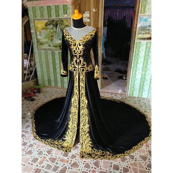 kebaya bludru pengantin full payet jepang/kebaya pengantin ekor