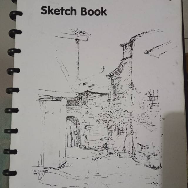 

Lyra Sketch Book