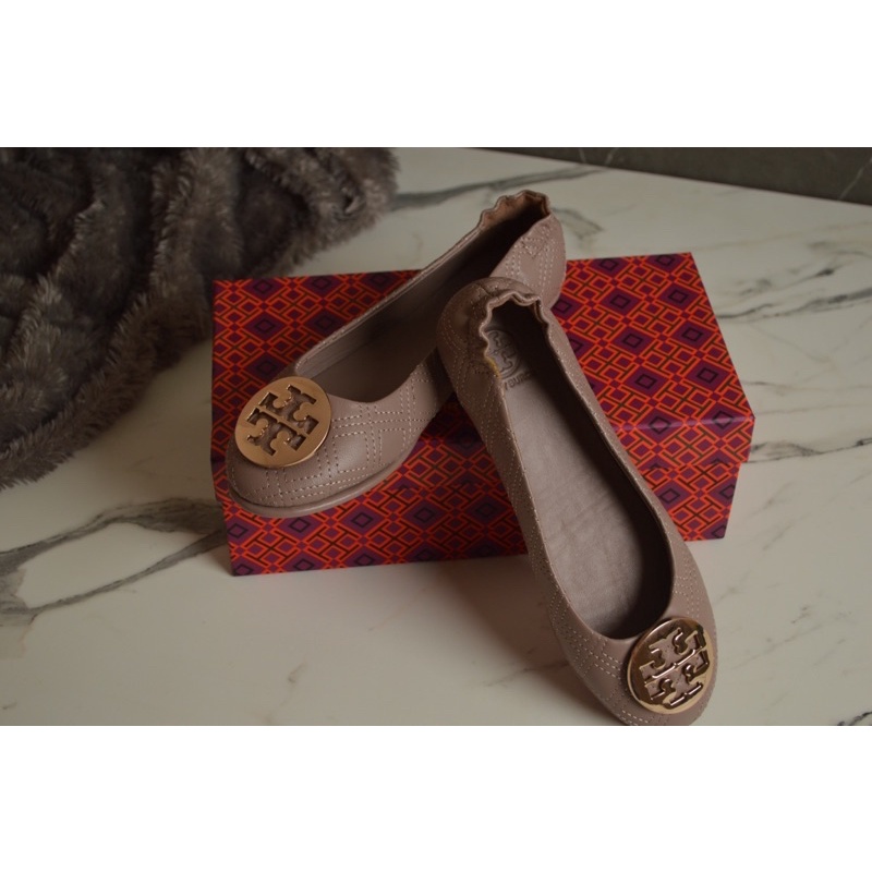 Tory Burch Minnie Travel Quilted Grey