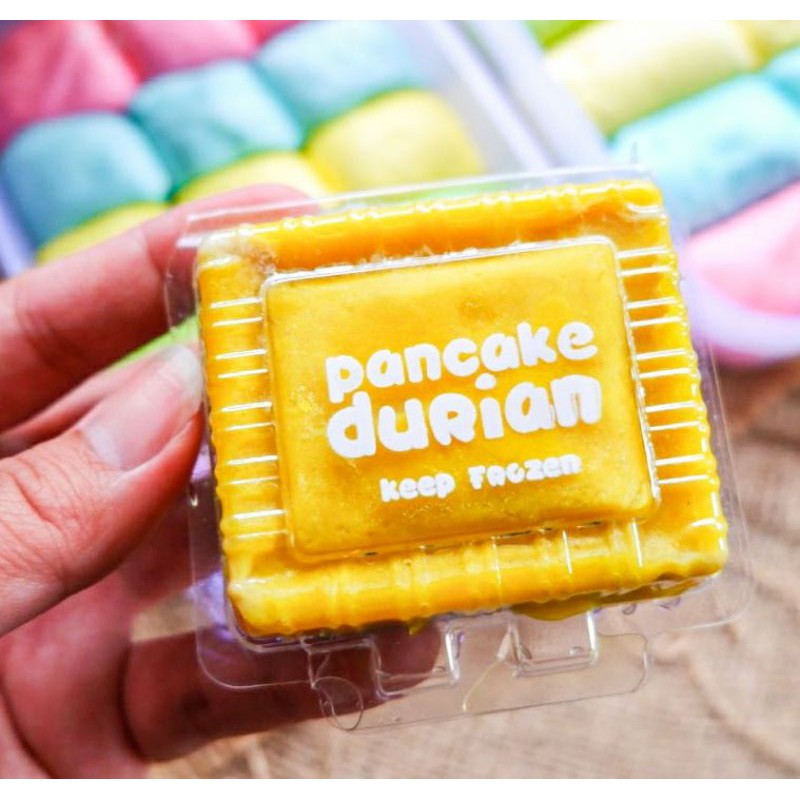 

Pancake Durian Medan XL full daging durian