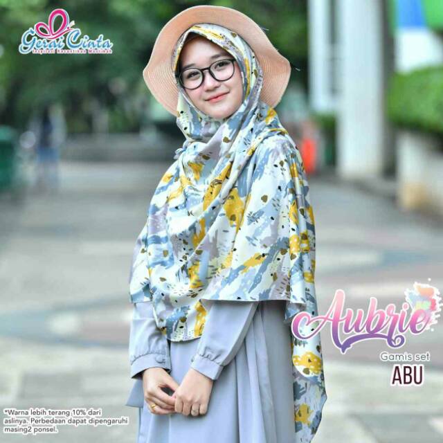 Aubrie Set Gerai Cinta