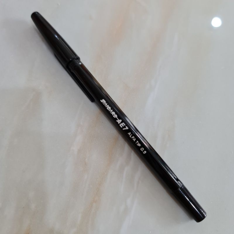 MJP Pen merk AE7 Hitam