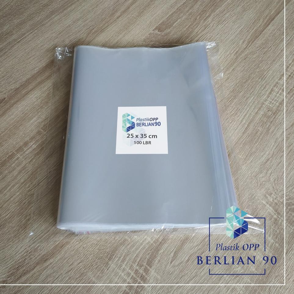 

NEW YEAR SALE!! Plastik OPP 25 X 35 CM 20 MIC 100LBR Lem Atau Seal