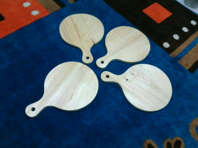 Talenan / Telenan / Telnan Kayu Pinus diameter 20cm/ Wooden Cutting Board / Talenan Pizza