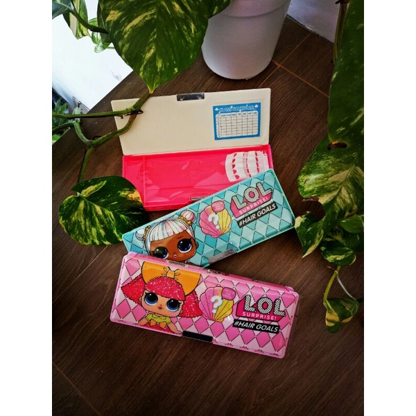 

Tempat Pensil Magner LOL#5105