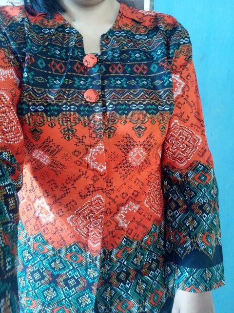 Atasan Batik