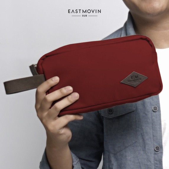 [PREMIUM] Tas Tangan Pria Wanita Handbag Eastmovin Rakia Pouch Cowok Maroon Bahan Kanvas TEBAL &amp; Kulit ASLI