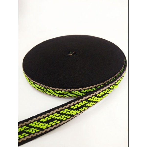 bisban tali webbing motif tampar ukuran 2,5 cm 1 rol panjang 26 meter