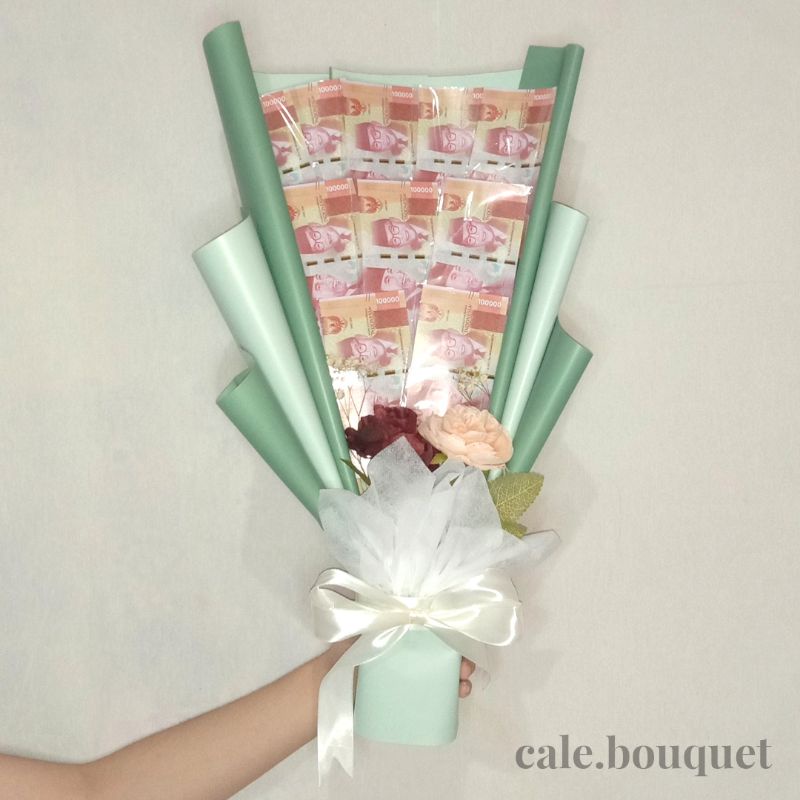

buket uang | buket uang custom | hadiah | wisuda | ulang tahun