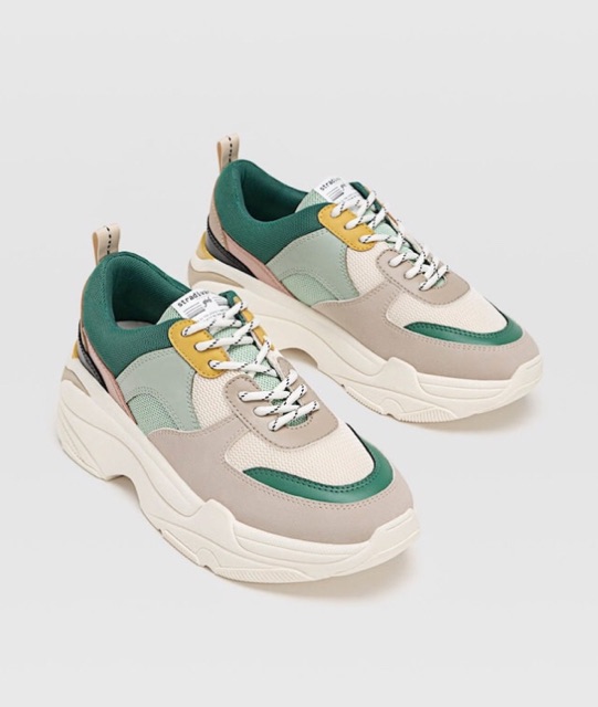 contrast chunky sole trainers