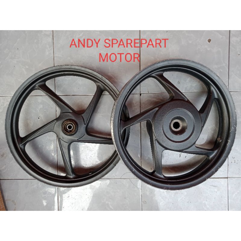 Velg Pelek Set Depan Belakang Honda Beat Karbu / Beat fi / Scoopy karbu /  Vario Karbu / ORIGINAL