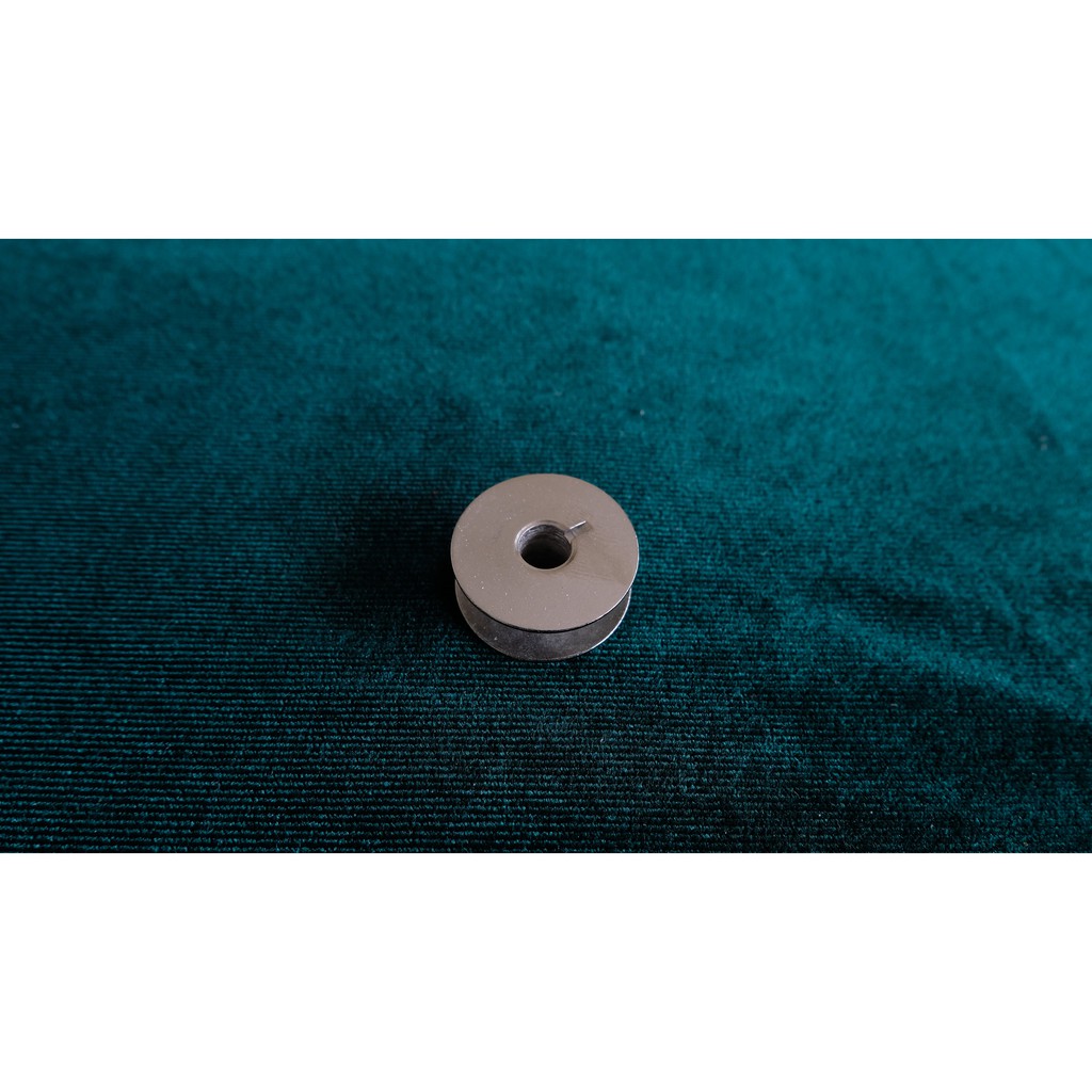 9033 - Bobbin/ Palet / Spul besi mesin jahit PFAFF