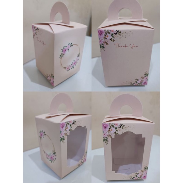 

Kotak Box Souvenir / Paperbox Souvenir Uk 8 x 8 x 11 cm