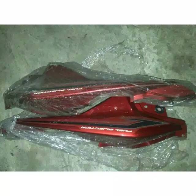 Cover body belakang Byson Fi merah
