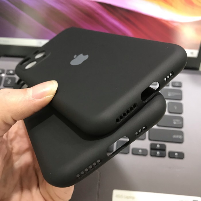 PREMIUM BLACK MATTE WITH CAMERA PROTECTOR FOR IPHONE 11 PRO