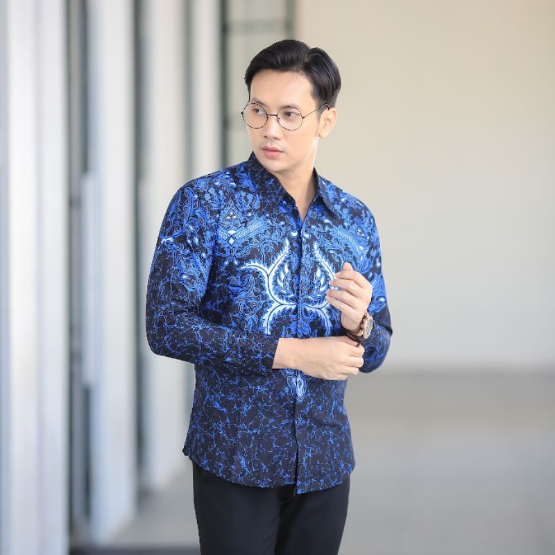 BATIK BOLO DEWO Motif Kamandanu Hem Atasan Kemeja Baju Batik Pria Lengan Panjang