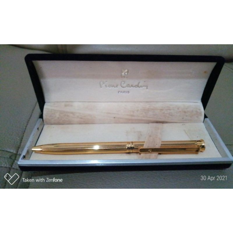 

Ballpoint Pierre Cardin Original Gold
