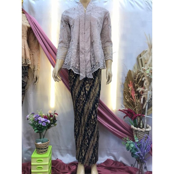 SET KEBAYA FLOY/SET KEBAYA TULLE MUTIARA/KEBAYA MODERN/KEBAYA PESTA