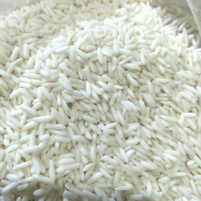 

978Eq0010W Beras Ketan Thailand Super 1Kg W5Q40112
