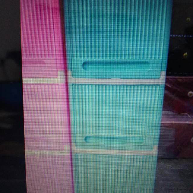 Lemari club flip 3 susun