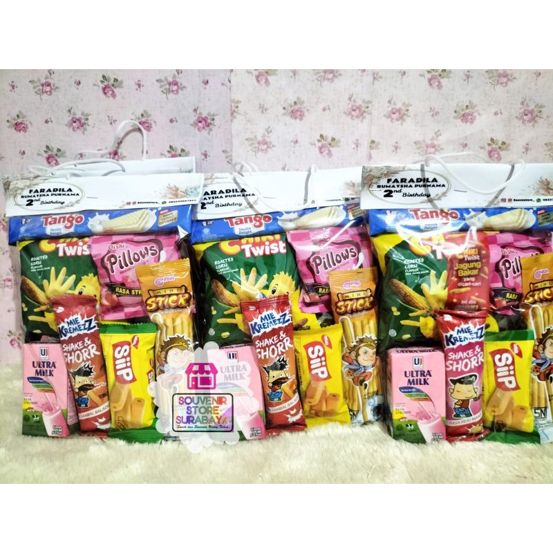 Bingkisan Snack || Bingkisan Ultah murah || Souvenir ultah || Souvenir Snack || Bingkisan hangtag || Parcel Ultah || Parcel Berbagi || Bingkisan lebaran || Bingkisan Imlek || Bingkisan Natal || Bingkisan khitan