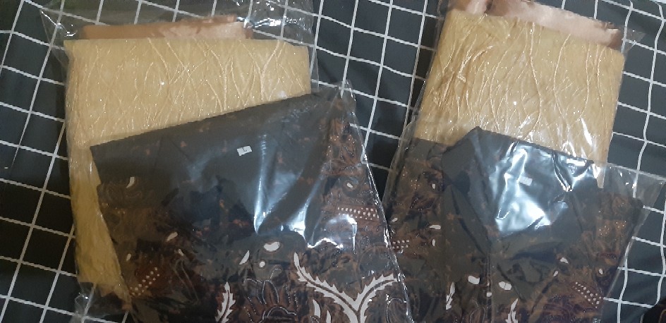 Batik Pria Lengan Panjang Lapis Furing Katun Primisima Batik Solo
