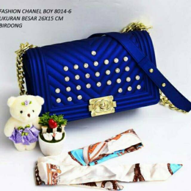 PROMO CHANEL UK 25CM CEVRON BOY DIAMOND