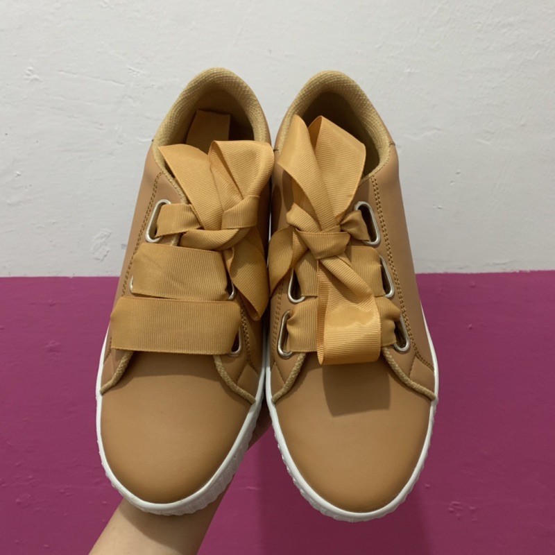 Totally Aprili Tan Women Shoes / Sepatu Wanita Totally Warna Tan