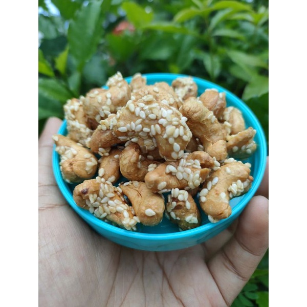 

KACANG METE MATANG VARIAN RASA 1KG/KACANG MEDE METE ASLI WONOGIRI