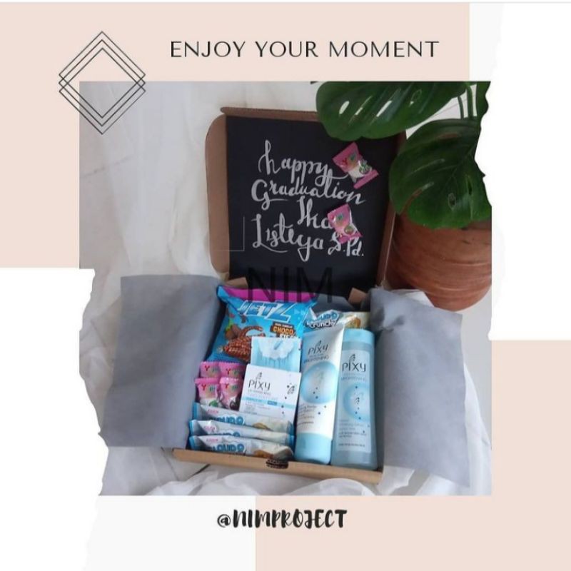 

KADO GIFT HAMPERS perawatan pixy
