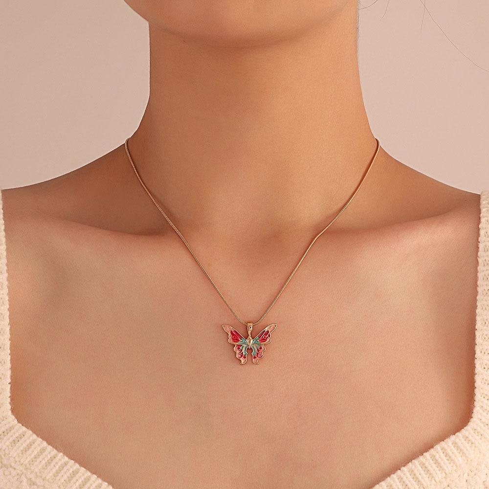 Kalung Rantai Klavikula Liontin Kupu-Kupu Warna-Warni Gaya Retro Korea Untuk Wanita
