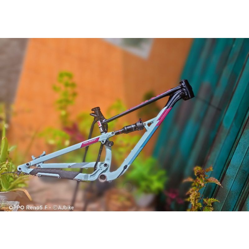 frame only Siskiu D7 2021 size S 27.5