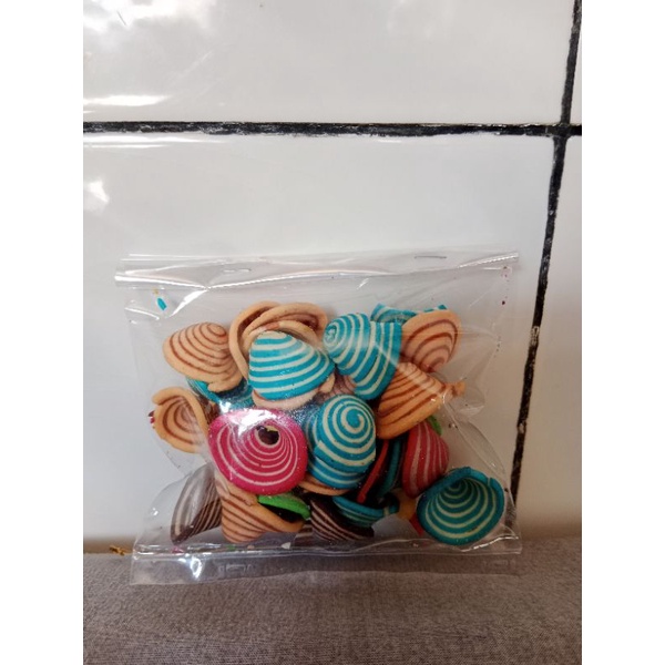 

Snack Kuping Gajah Warna Warni