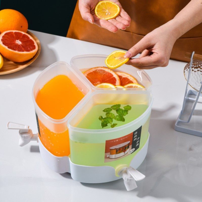 Dispenser Minuman 5.2 Liter Bisa berputar 360 Minuman kulkas / Teko air portable / jus dispenserJar Juice super murah