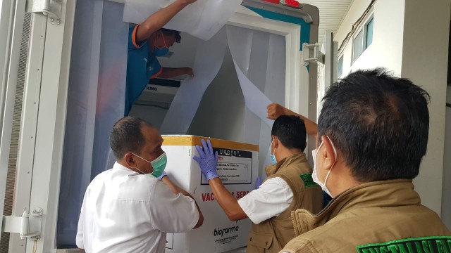 Kemeja Batik Pria Bakung
