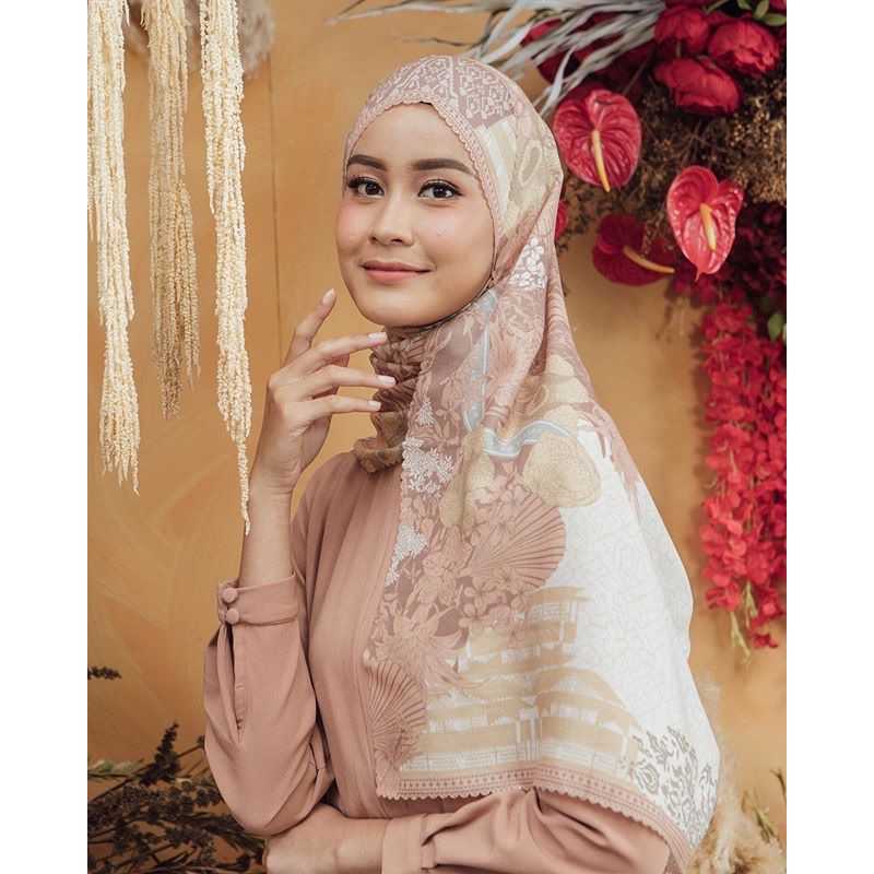 Harum Jeumpa Scarf by Klamby