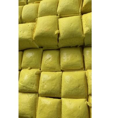 

Buy here--Tahu Kuning isi 8 pc