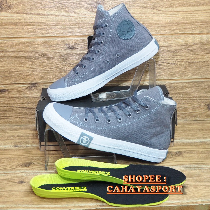 SEPATU CONVERSE ALL STAR HIGH CHUCK TAYLOR II CONVERS ALLSTAR TINGGI SEPATUCONVERSE UNDEFEATED