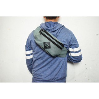  Tas  slempang selempang  weistbag waistbag cowok  pinggang 