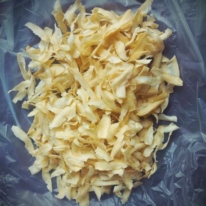 

TERMURAH!!!! KERIPIK SINGKONG MENTAH BERAT 500GRAM FRESS SEGAR ASLI DARI PETANI KERIPIK