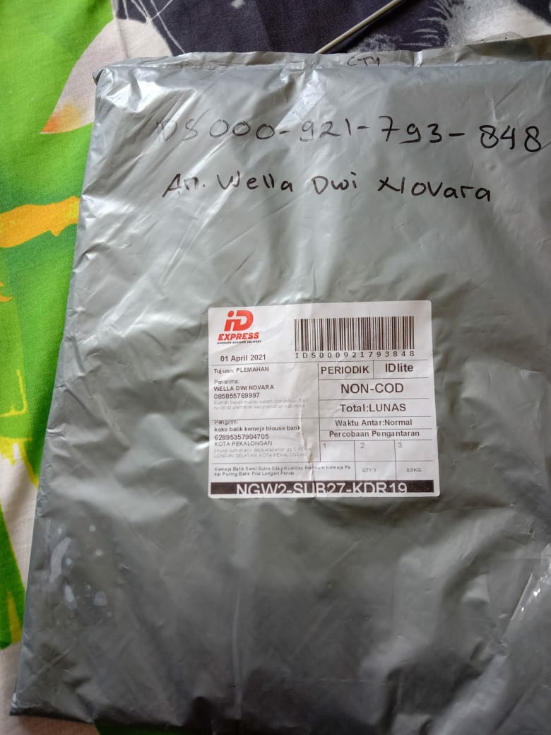 Kemeja Batik Semi Sutra Silky Kualitas Premium Kemeja Pakai Puring Batik Pria Lengan Pendek Terlaris